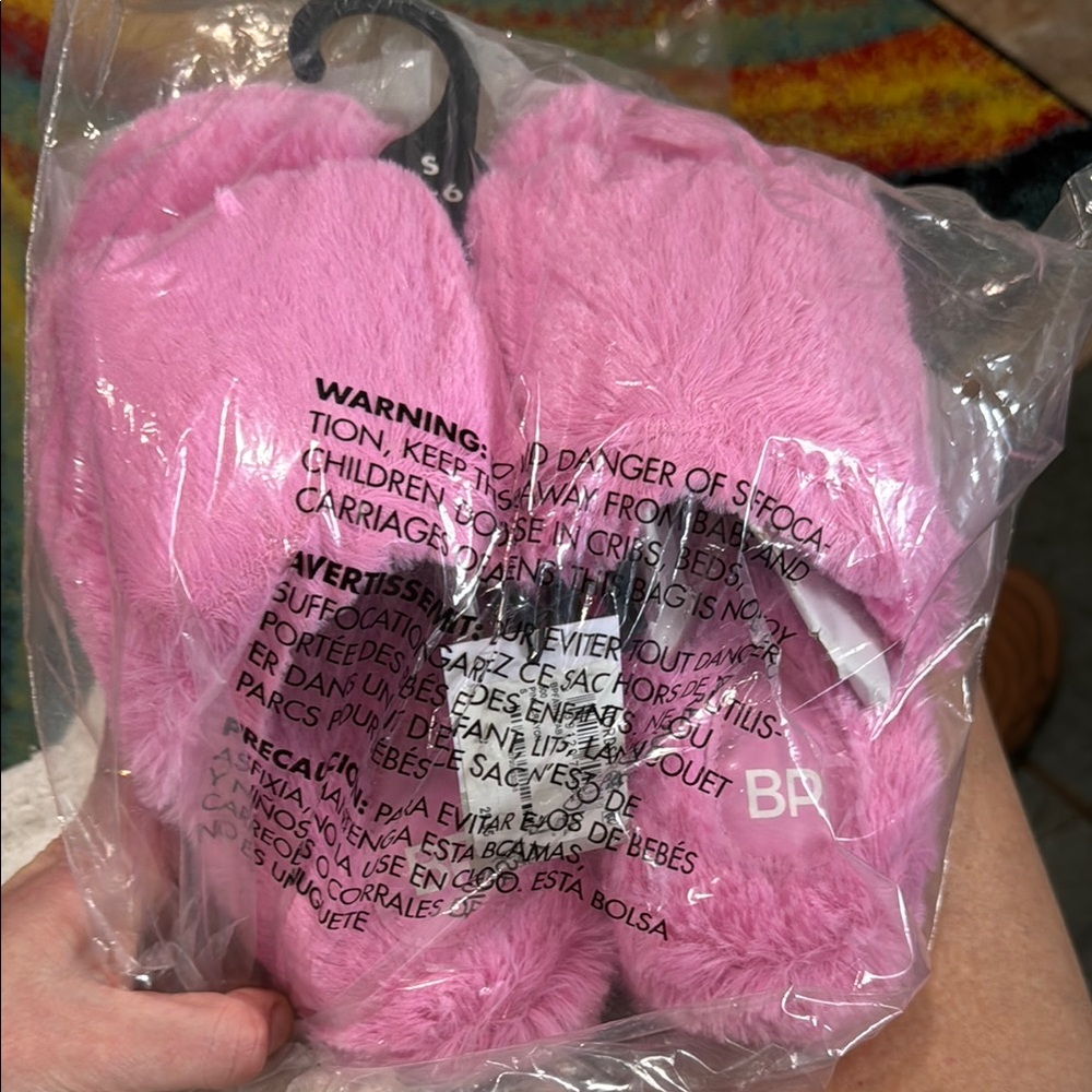 BP. Fawn Adjustable Faux Fur Slide Slippers Pink Crayon Size 6 NWT Cozy Plush - Picture 2 of 2